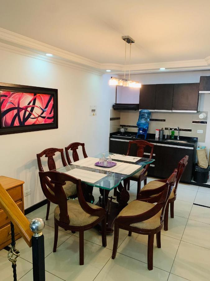 Hotel Bogota Kings 300 Extérieur photo